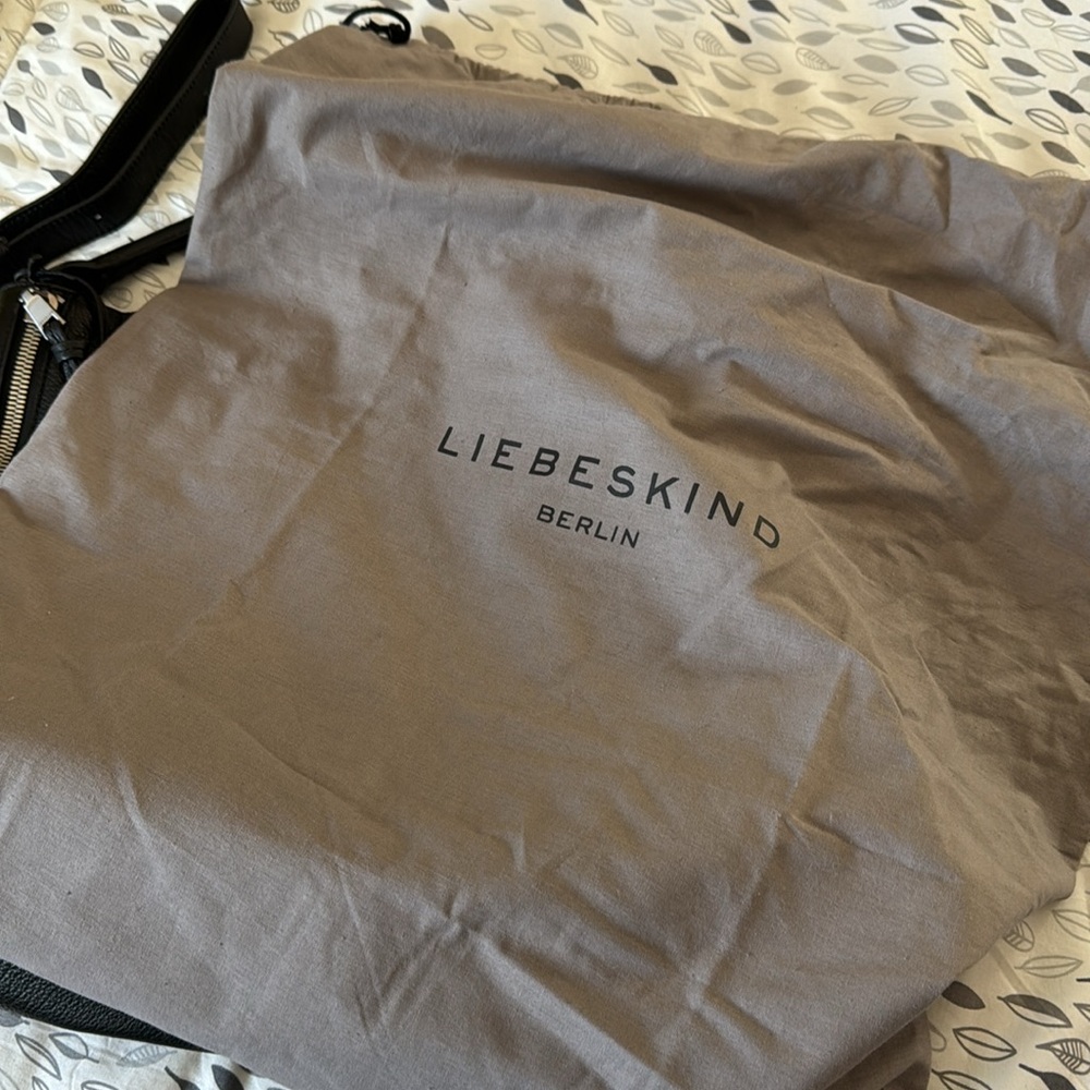 Liebeskind Kano Leather Bag - Picture 3 of 7